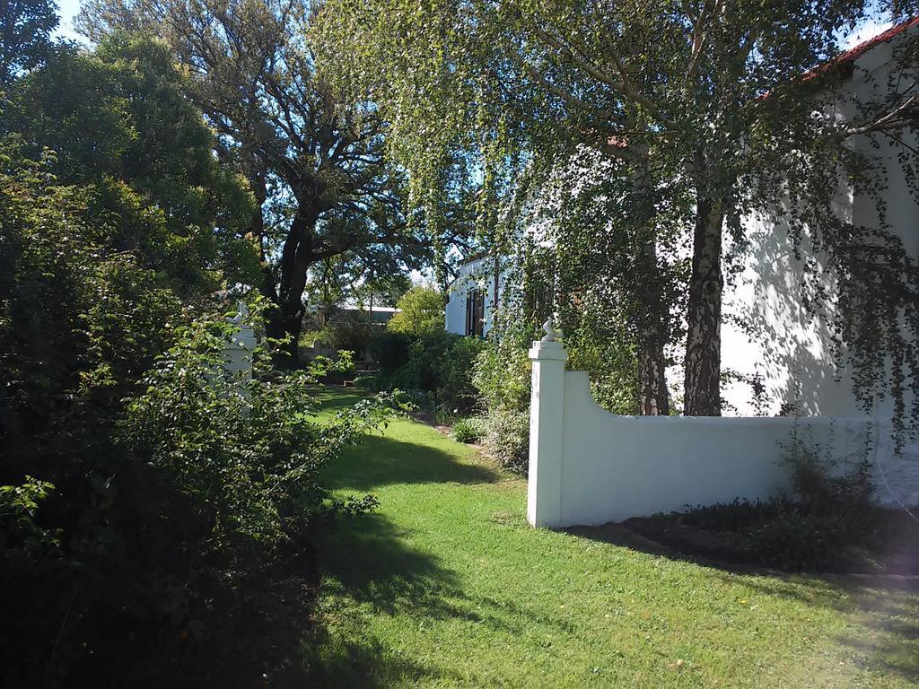 Toad Hall Guest House Wakkerstroom Extérieur photo