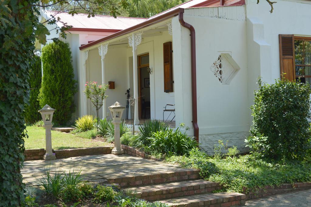 Toad Hall Guest House Wakkerstroom Extérieur photo