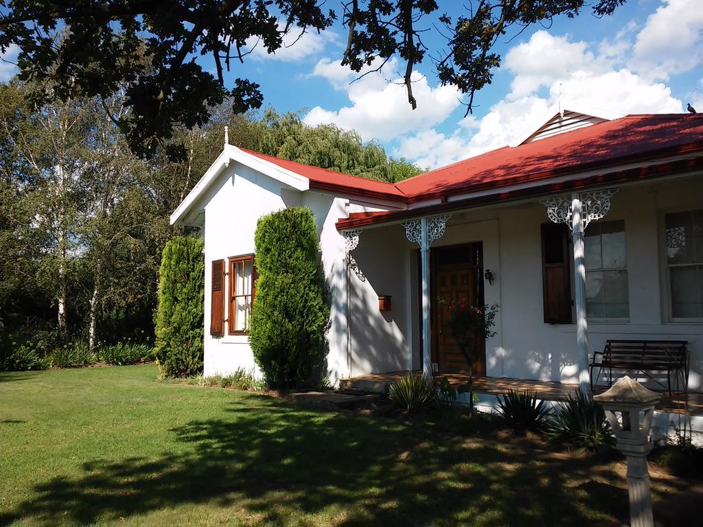 Toad Hall Guest House Wakkerstroom Extérieur photo