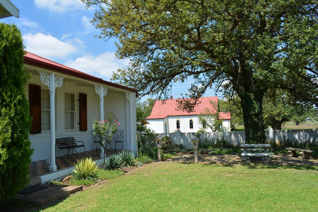Toad Hall Guest House Wakkerstroom Extérieur photo
